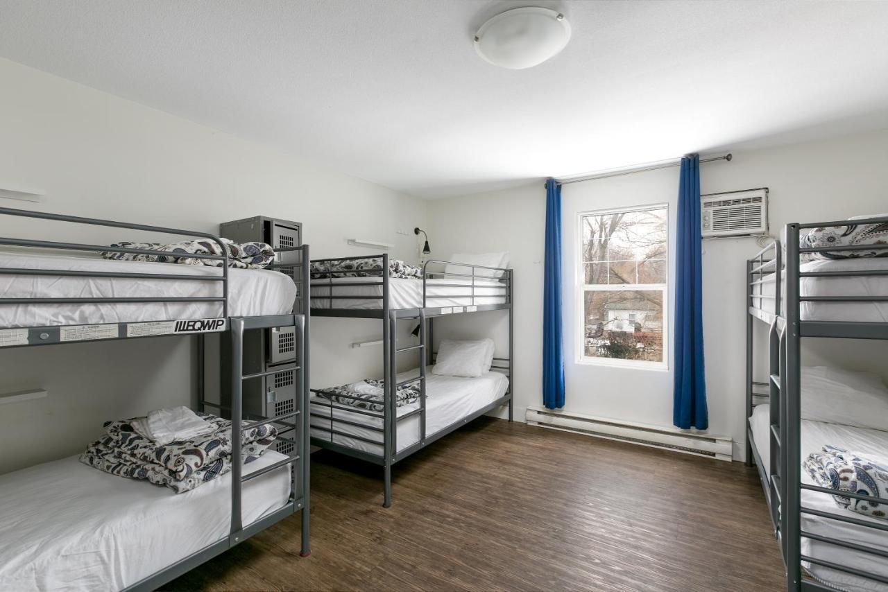 Hi Kelowna Hostel Eksteriør bilde