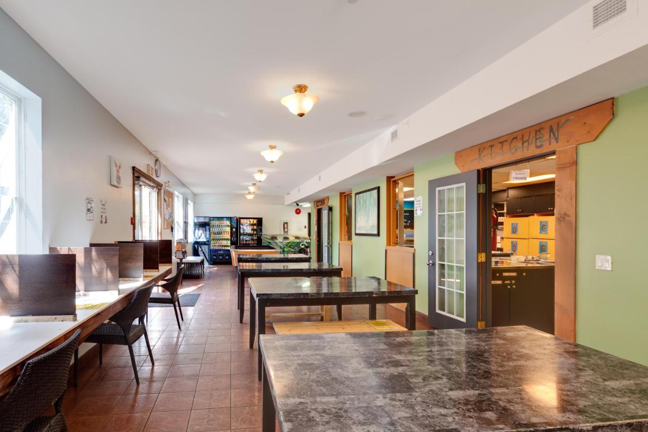 Hi Kelowna Hostel Eksteriør bilde