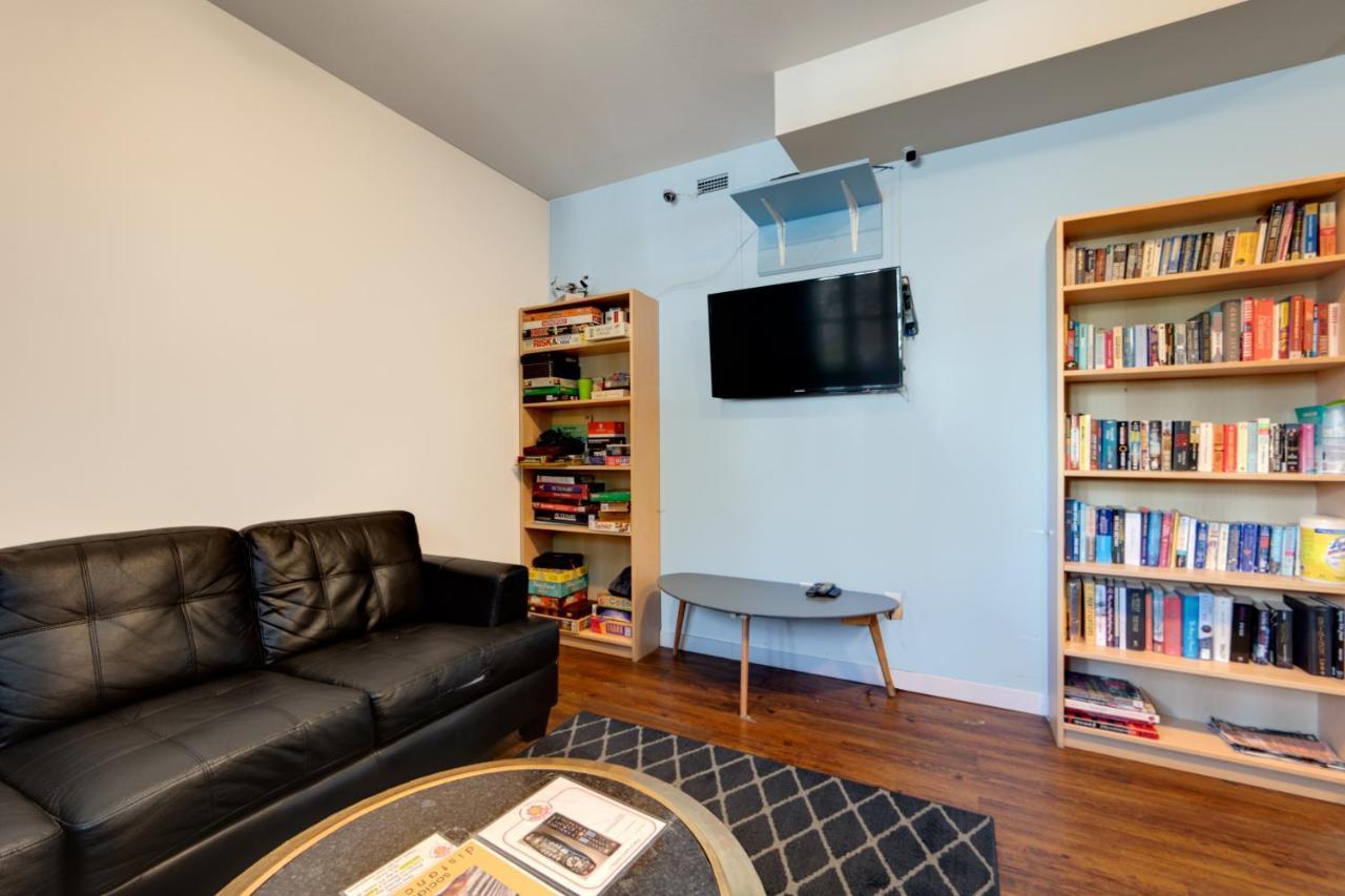 Hi Kelowna Hostel Eksteriør bilde