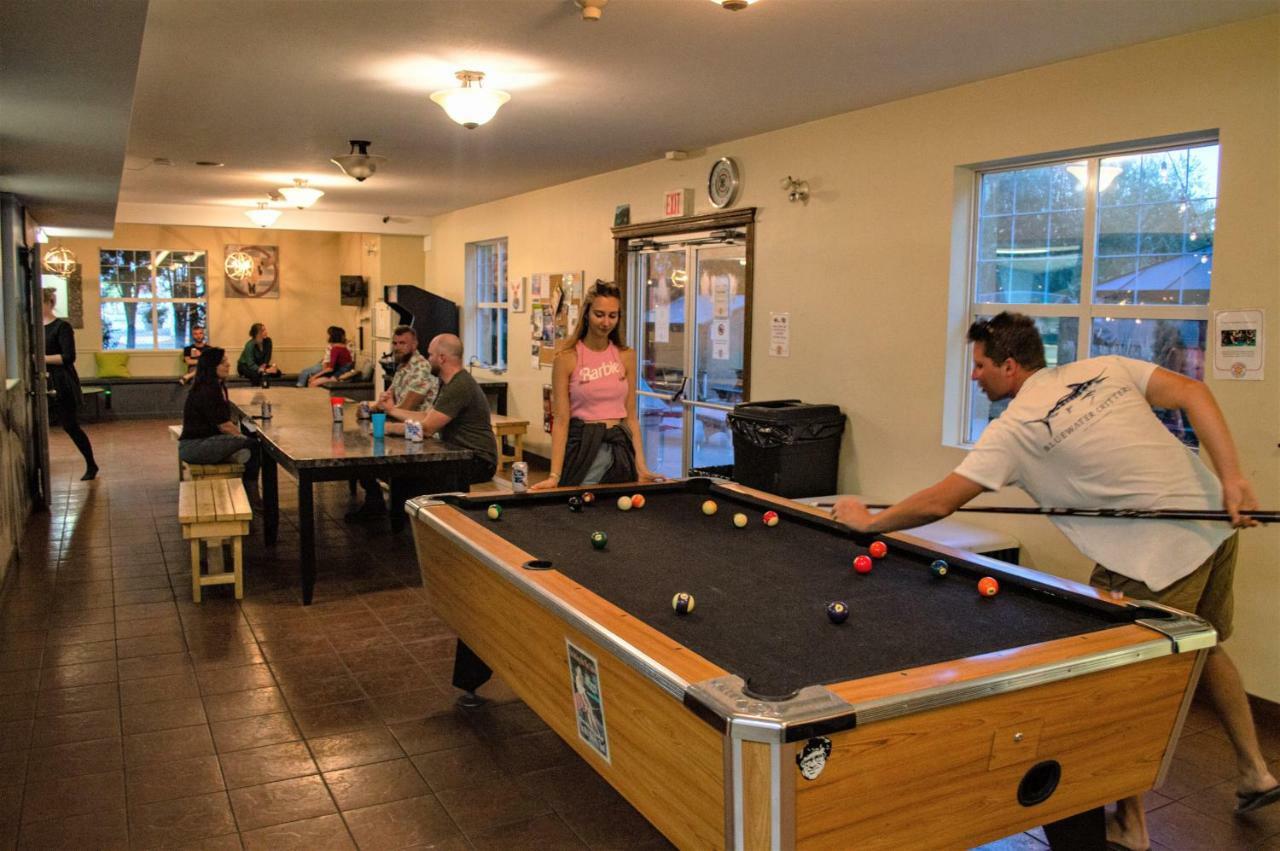 Hi Kelowna Hostel Eksteriør bilde